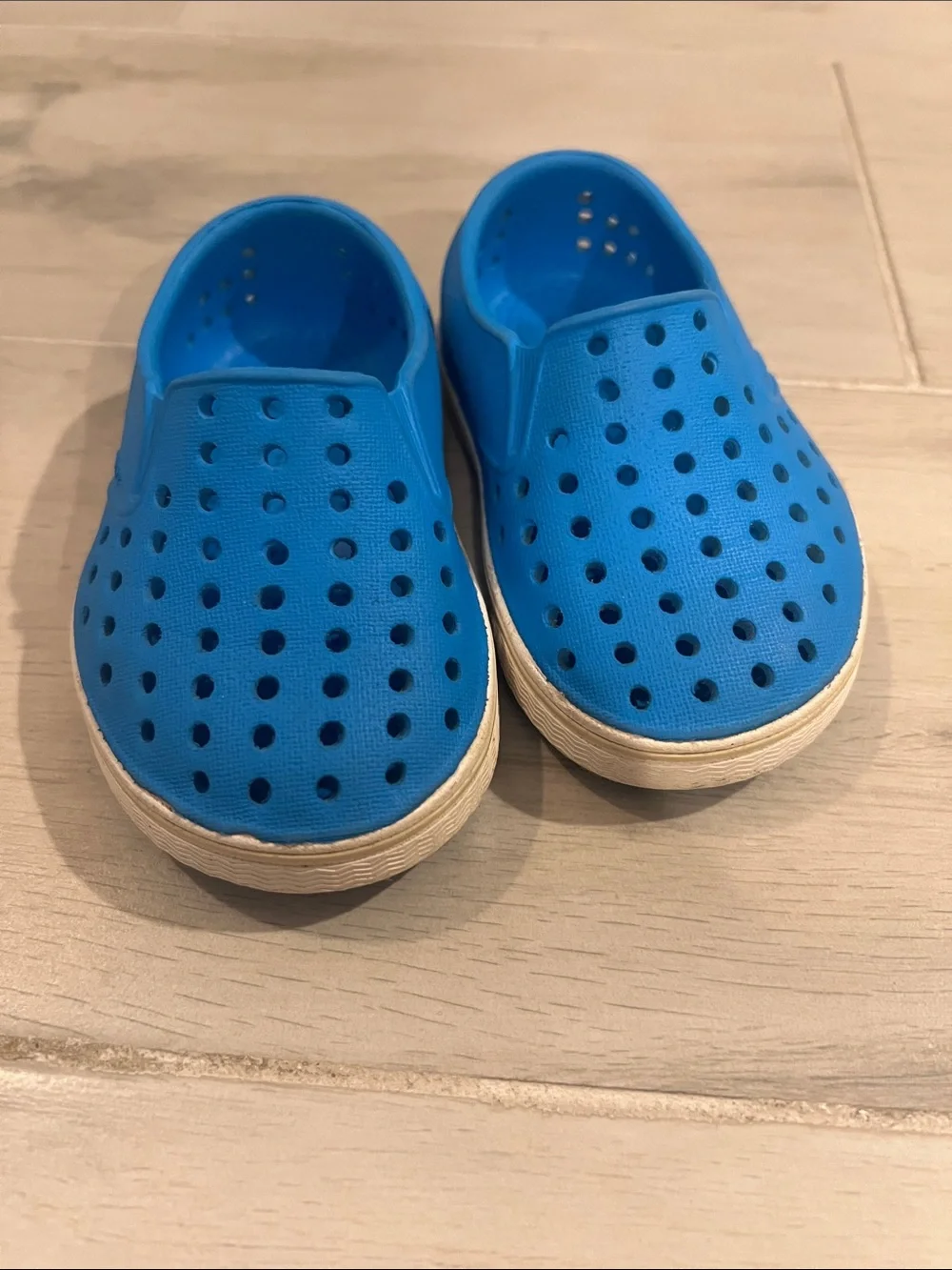 Native Kids Slip-On Water Shoes in Blue with White Trim